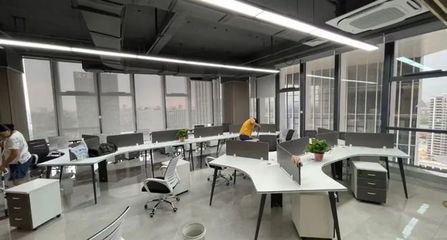 月薪5000+，辦公環(huán)境好！萬達(dá)附近高端寫字樓等你來